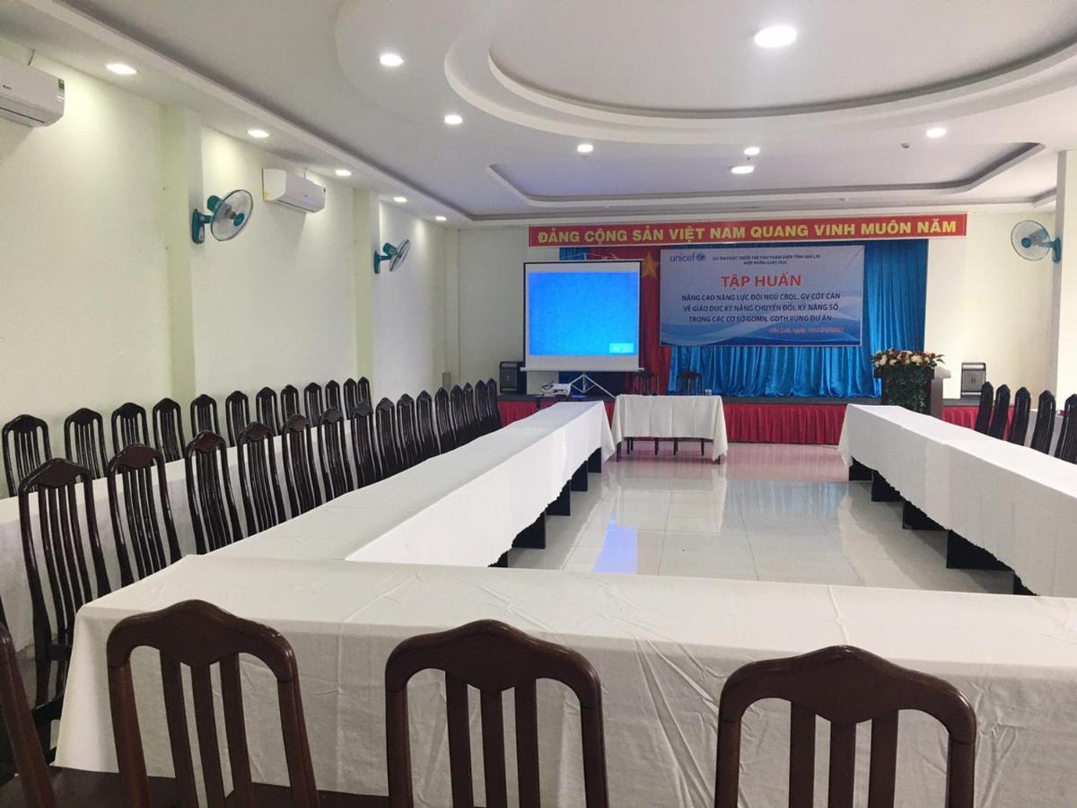 Cong Doan Gia Lai Hotel Plây Ku Exterior foto